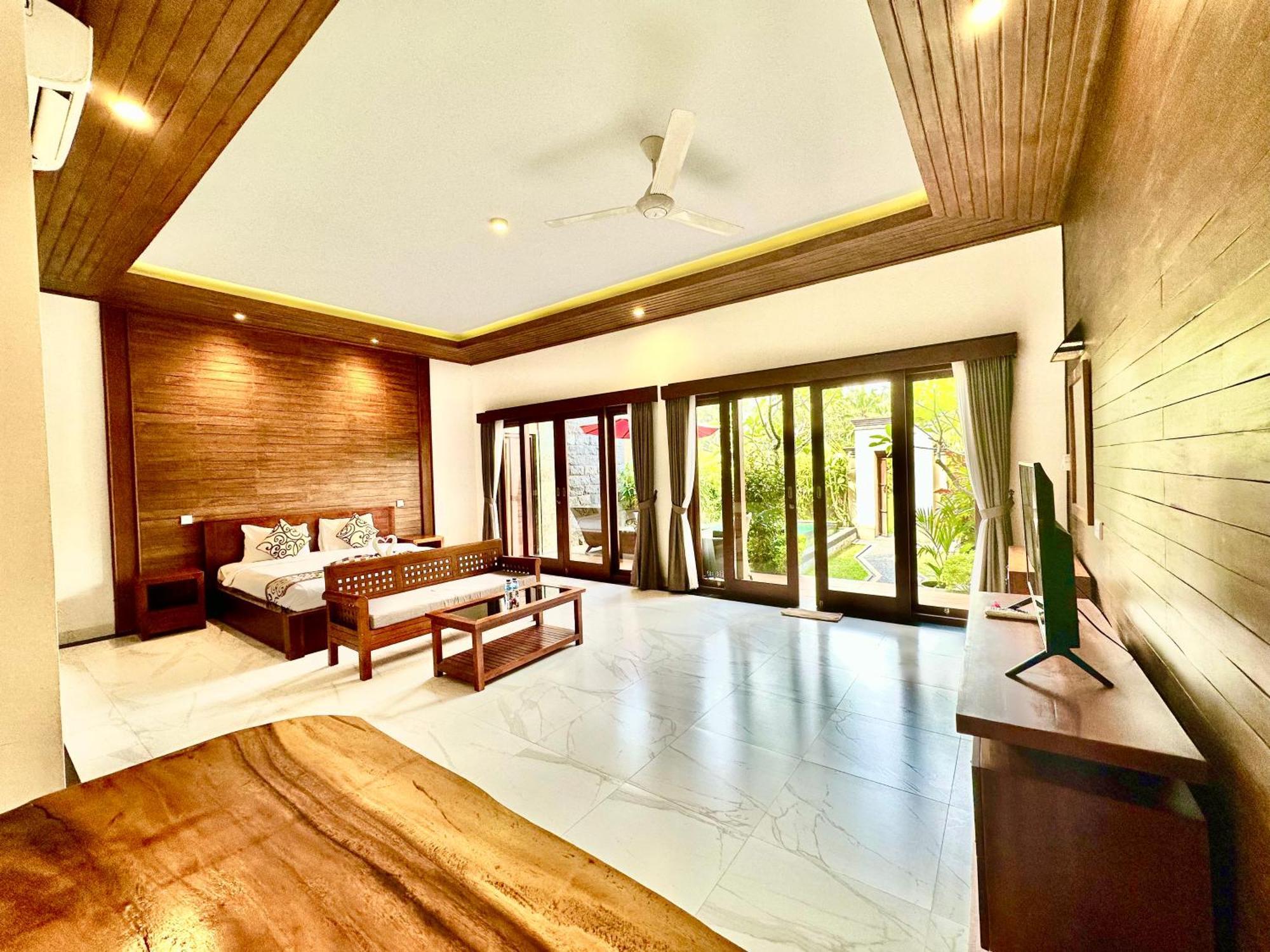 Dupa Ubud Luaran gambar