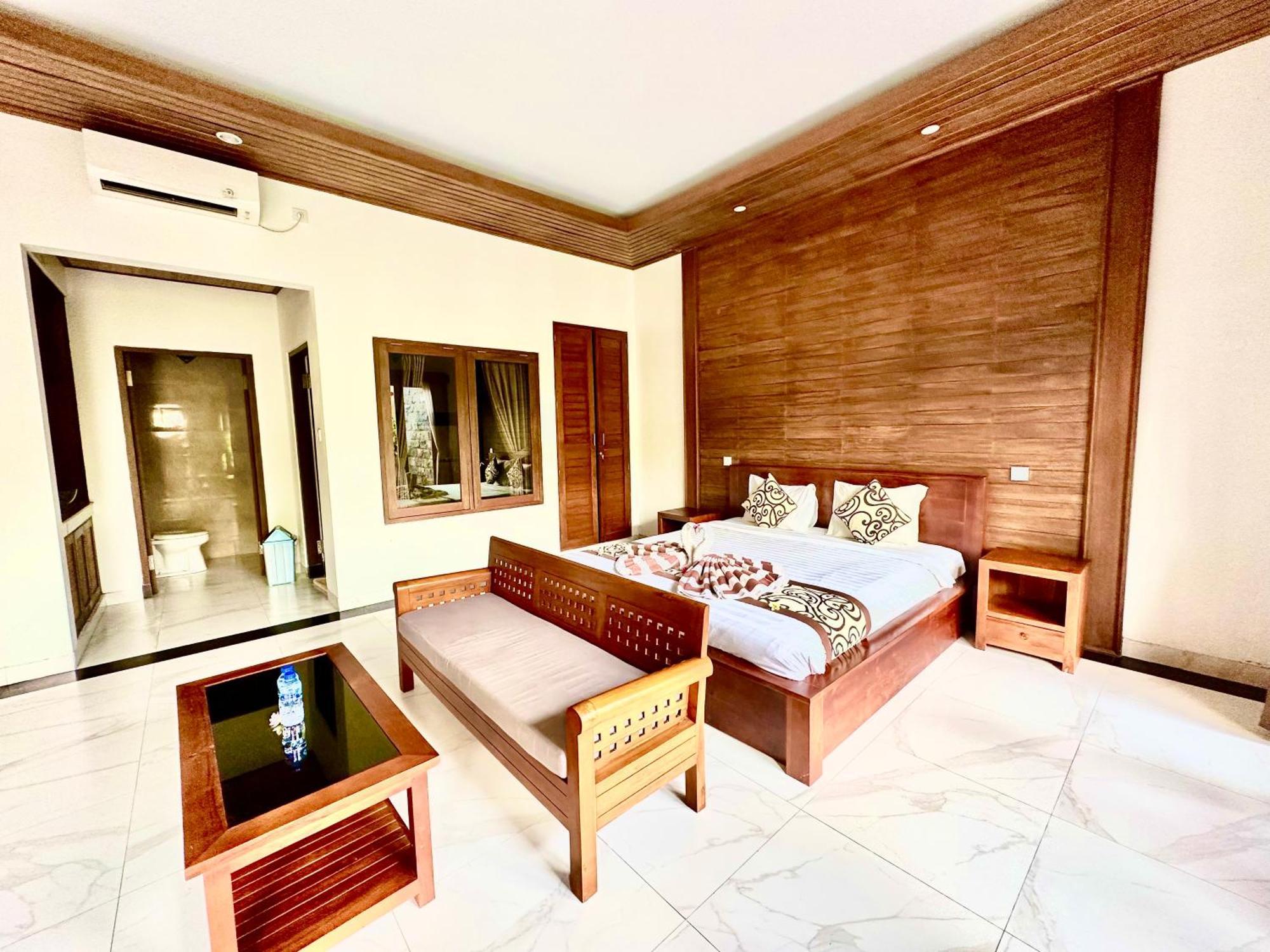 Dupa Ubud Luaran gambar